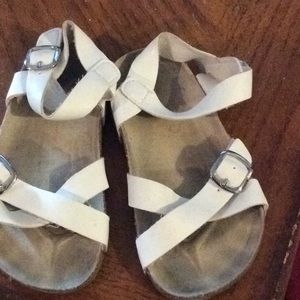 Kids sandals